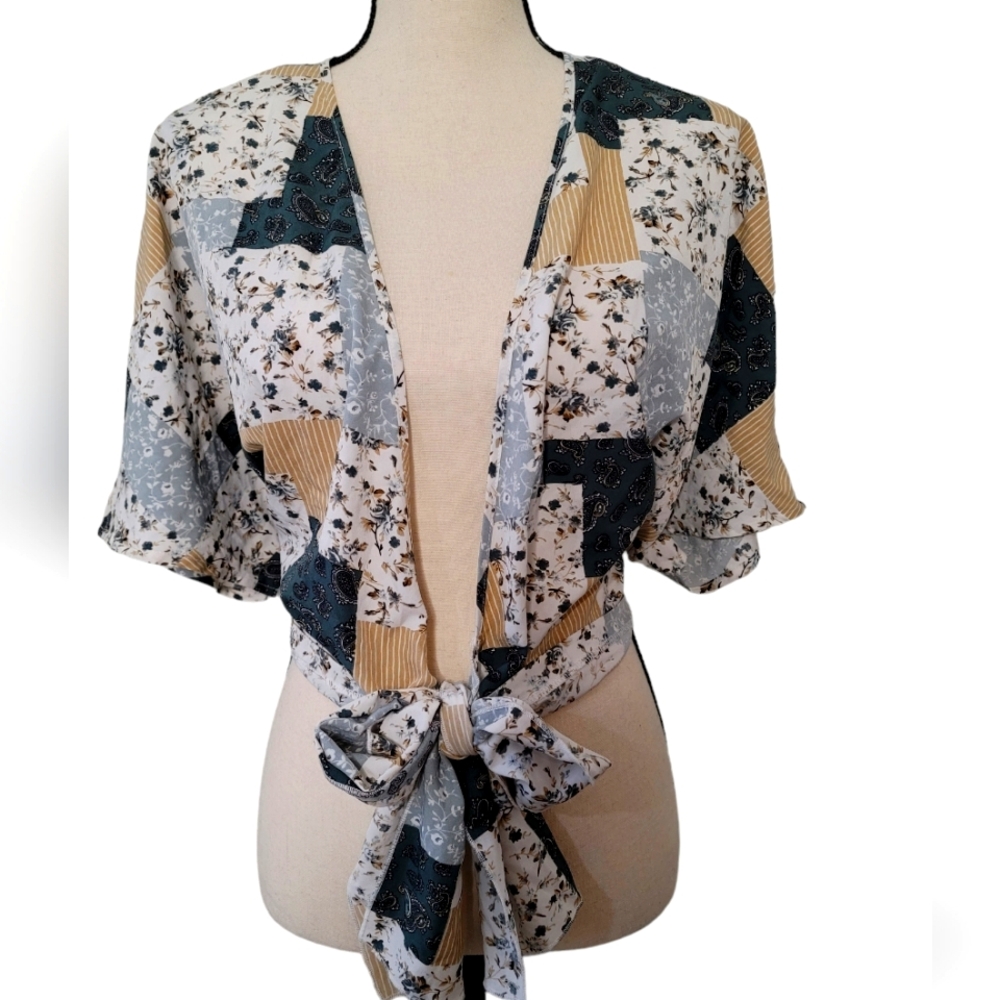 Flowy Cardi/Shawl with Bow in Size L